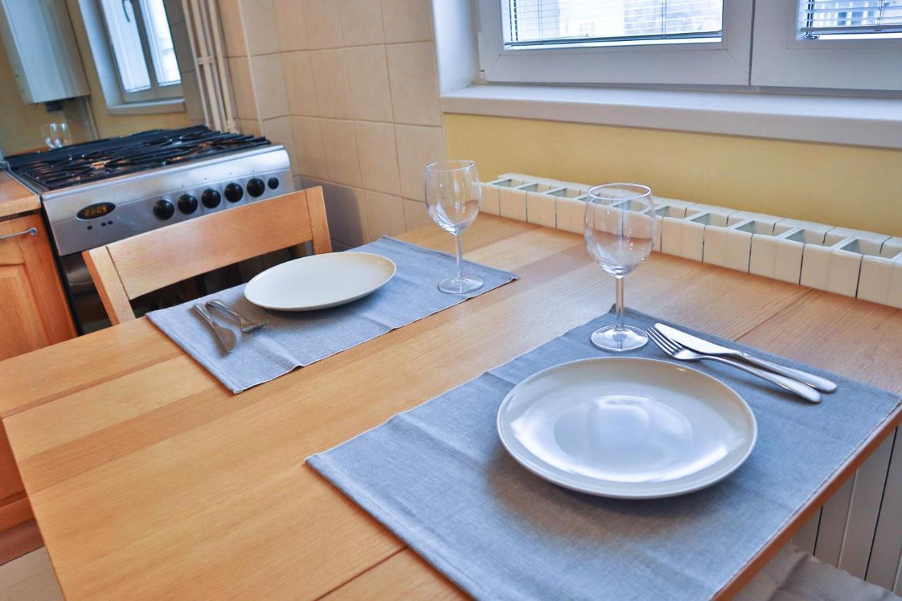 Oak Apartment - Piata Victoriei Bucureşti Eksteriør bilde