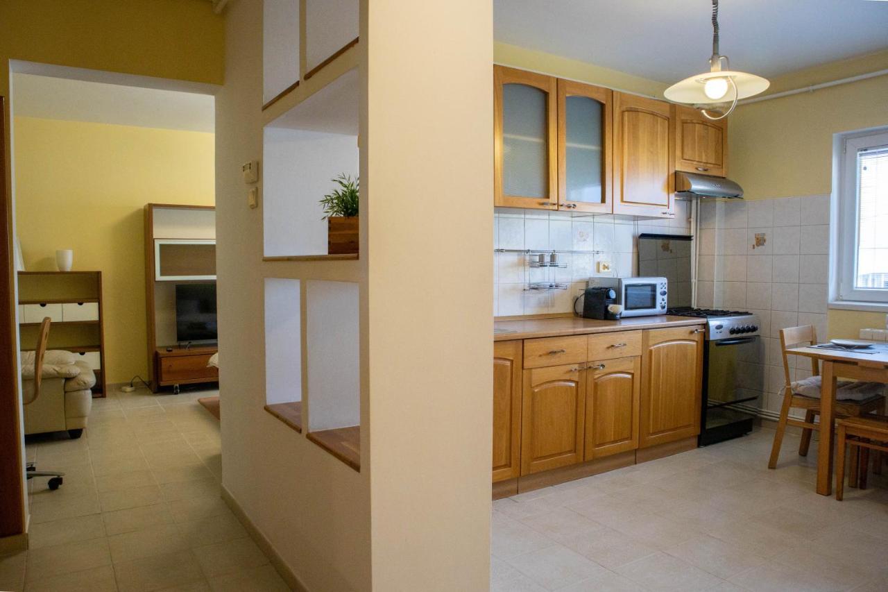 Oak Apartment - Piata Victoriei Bucureşti Eksteriør bilde
