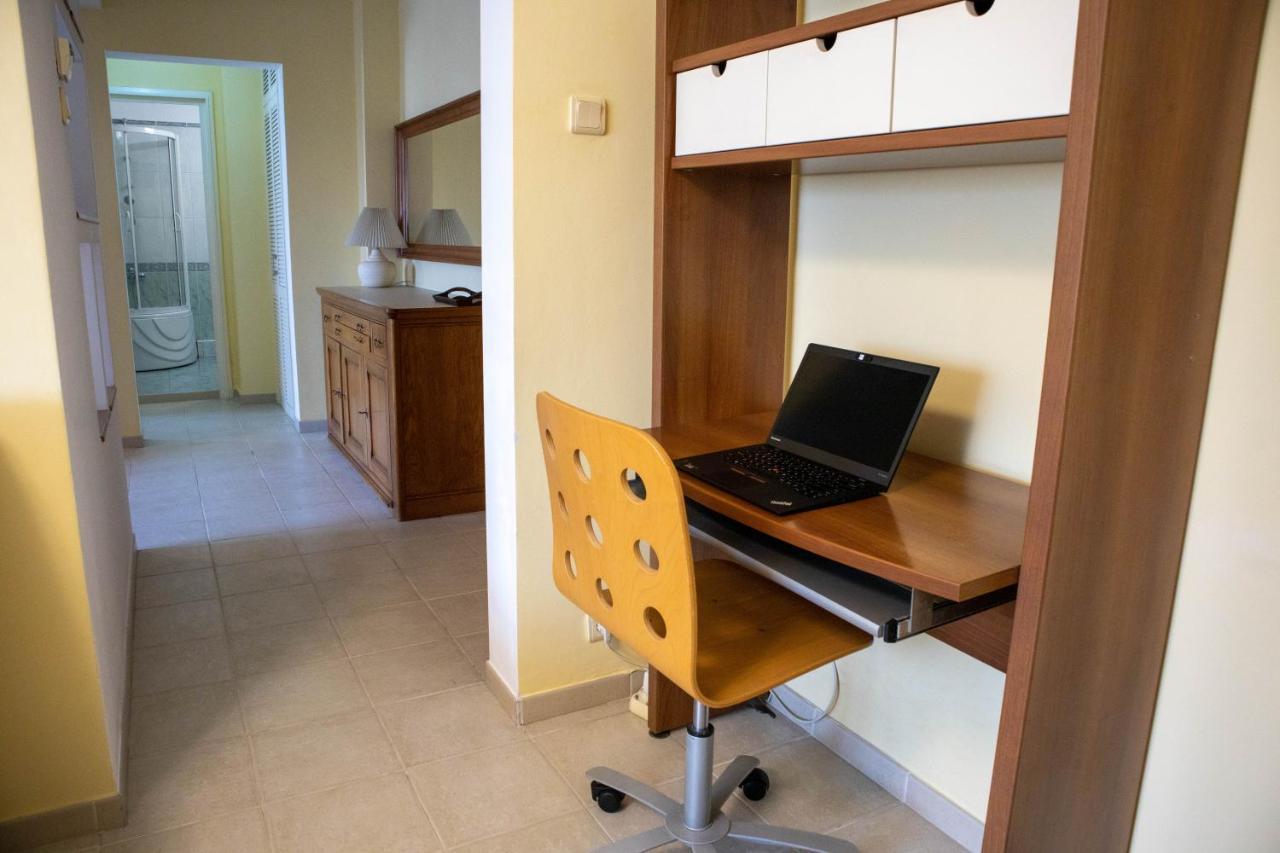 Oak Apartment - Piata Victoriei Bucureşti Eksteriør bilde