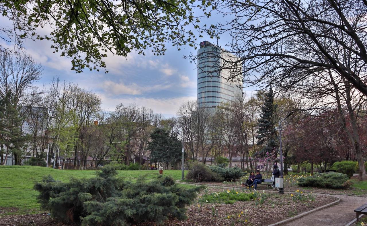 Oak Apartment - Piata Victoriei Bucureşti Eksteriør bilde